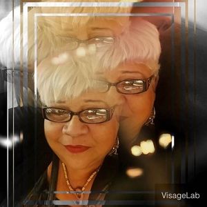 Meet your Posher, Myrna